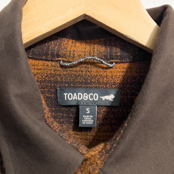 TOAD&CO Shirt Mens Small Button Down Wool Brown Plaid Elbow Patch Shacket - Picture 3 of 6